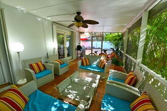 Building Photo - PR 02