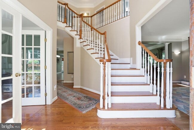 Building Photo - 5767 Bush Hill Dr