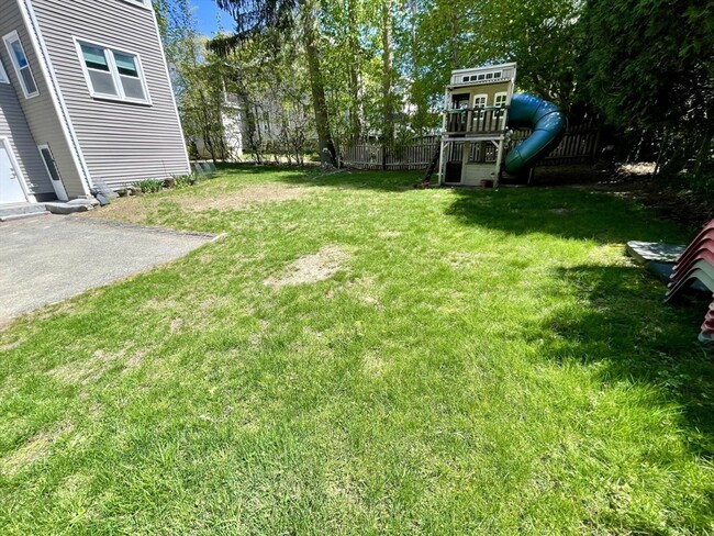 Building Photo - 76 Athelstane Rd