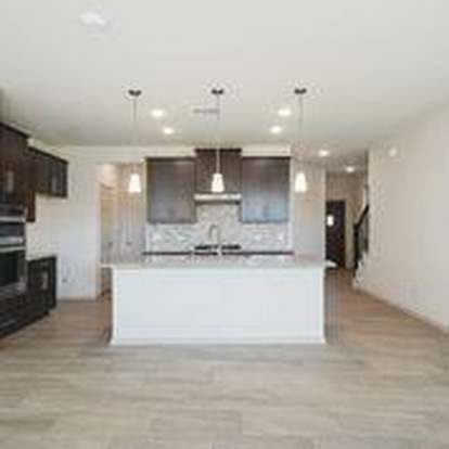 Building Photo - 3417 Avondale Vw Dr
