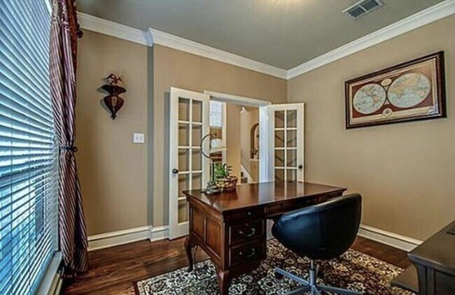 Building Photo - 204 Granite Falls Dr
