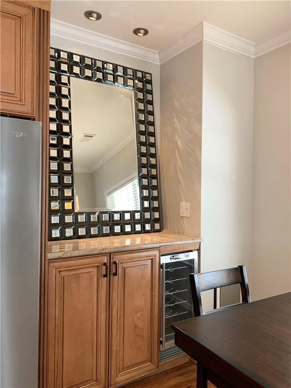 Building Photo - 2020 Chelton Way SE