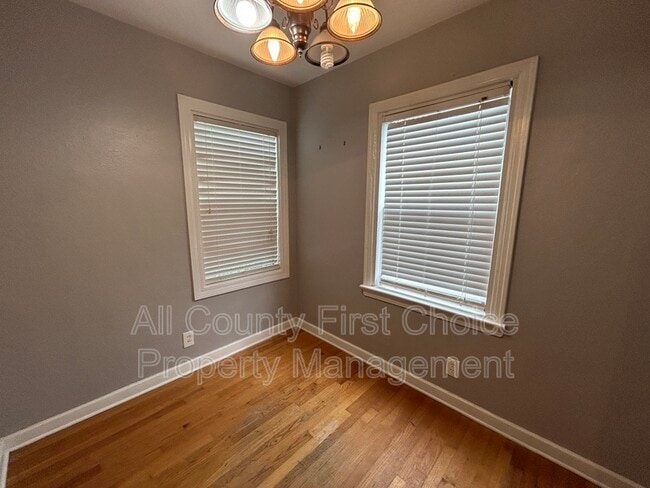 Building Photo - 4340 7th Ave N