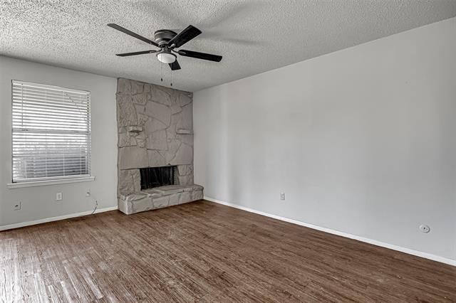 Building Photo - 1403 Courtney Pl