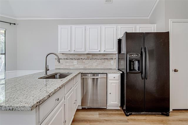 Building Photo - 6103 Twinhill Dr