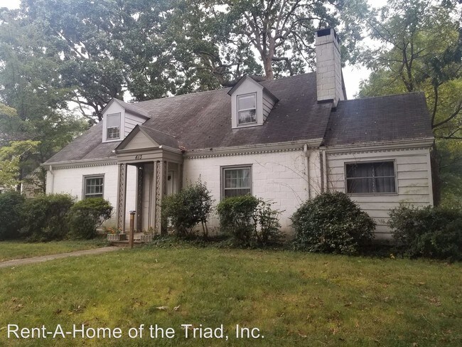 Primary Photo - 4 br, 1.5 bath House - 413 S Chapman Street