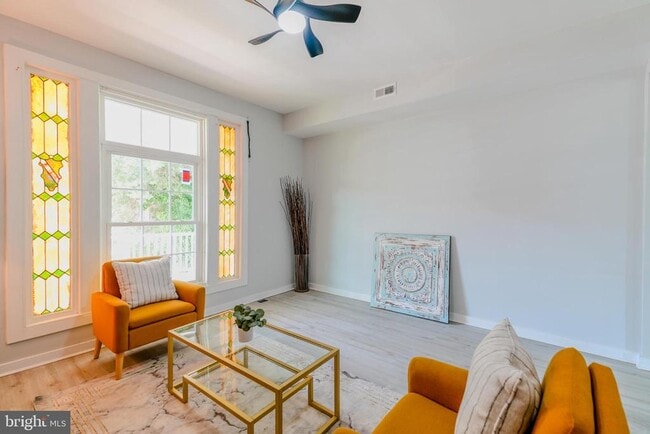 Building Photo - 3603 Oakmont Ave