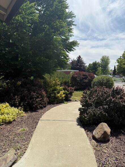 Front Walkway - 703 E Manitoba Ave