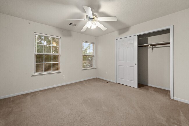 Building Photo - 4827 Yearling Ridge Ct