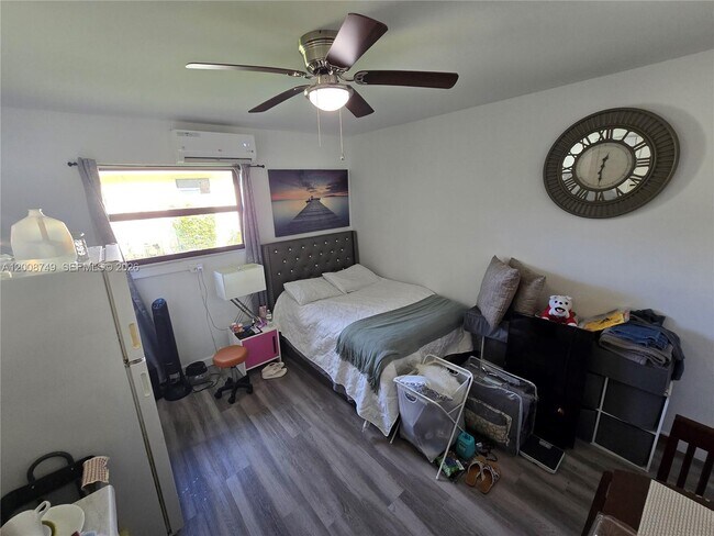 Building Photo - 11578 NW 39th Pl