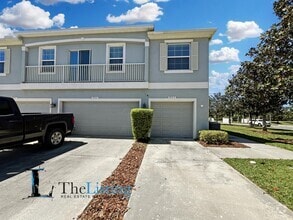 Building Photo - 803 Ashentree Dr