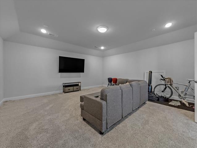 Building Photo - 500 Portina Dr