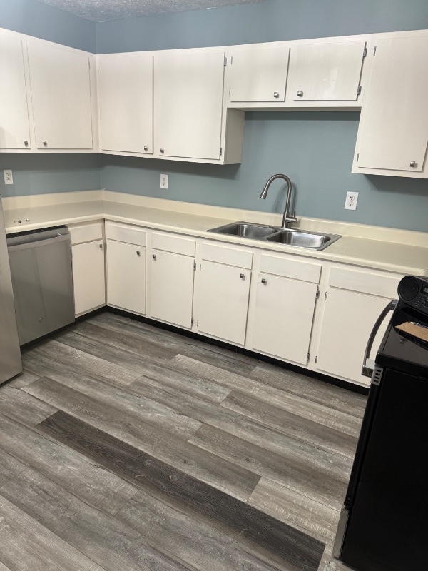 Building Photo - 114 Woebegona Way