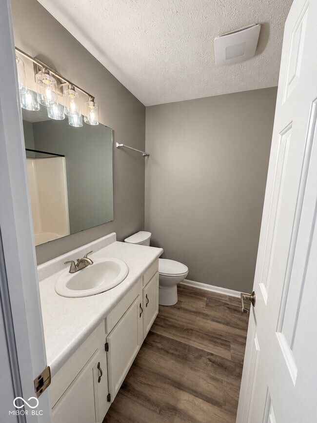 Building Photo - 12915 Longleaf Ln