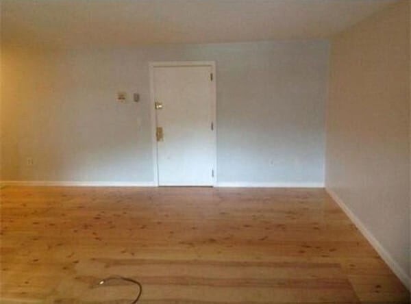 Building Photo - 39 Pleasant St