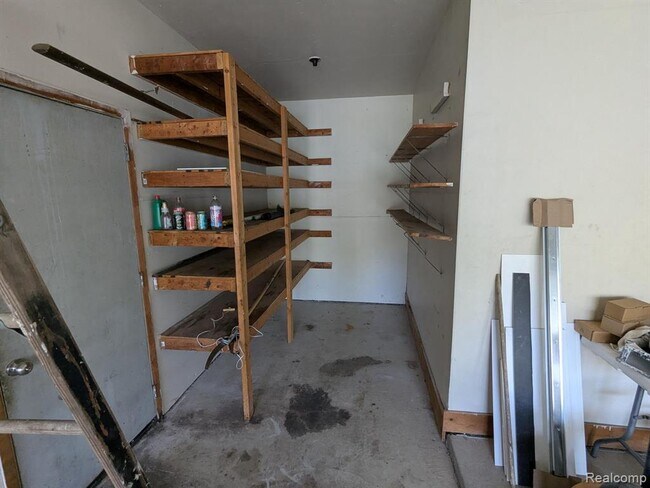 Building Photo - 1344 Revere Dr