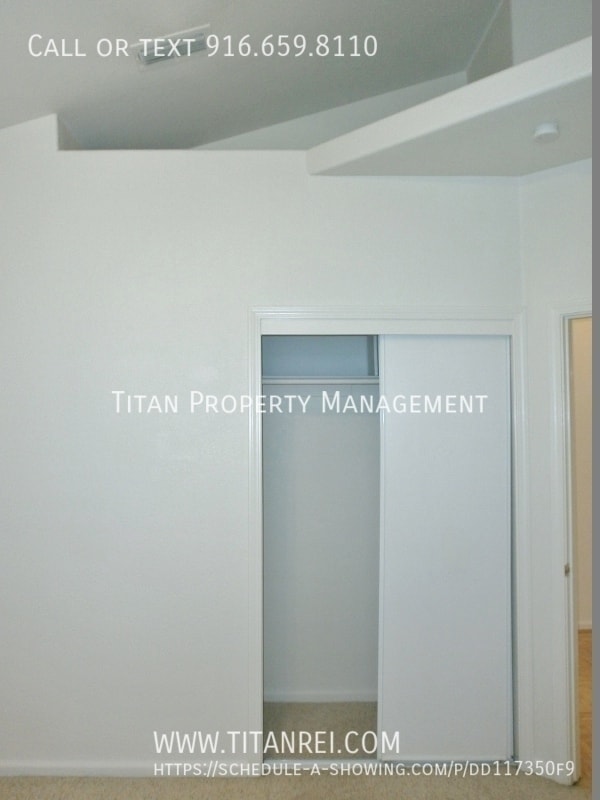 Building Photo - 8652 Meandering Way