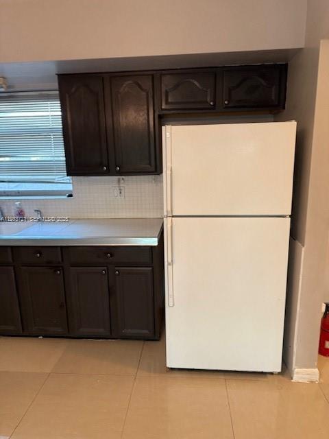 Building Photo - 3924 Hayes St