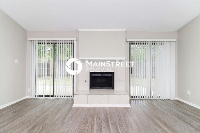 Building Photo - 3 Bedroom Pet-Friendly Home in Flower Mound, TX with Main Street Renewal