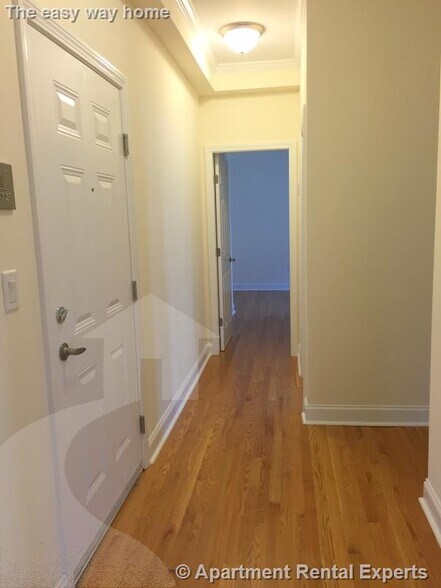 Building Photo - 65 Langdon St