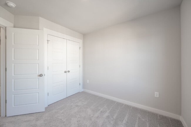 Building Photo - 4213 Gandalf Ln