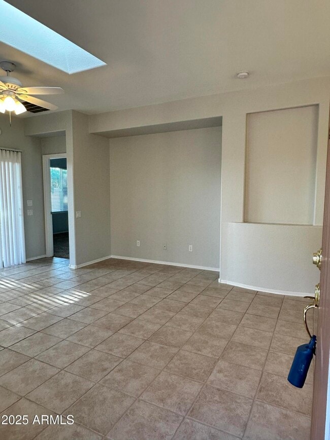 Building Photo - 8076 S Spur Trail Ct