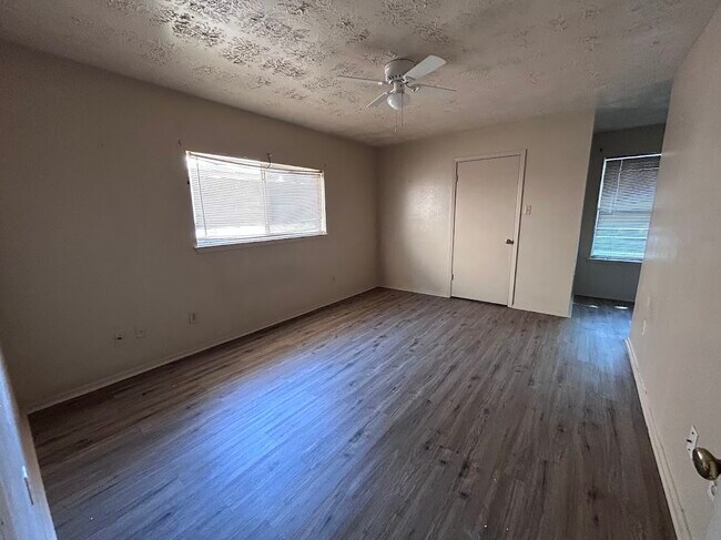 Building Photo - 20322 Beigewood Ln