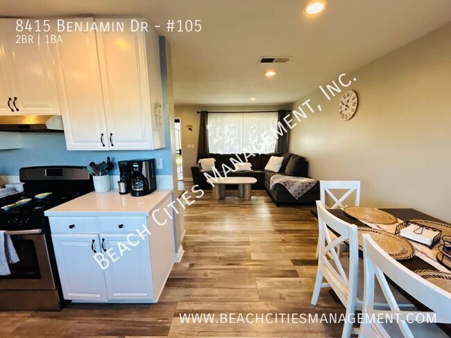 Building Photo - Beautifully Updated 2 Bedroom, 1 Bath with...