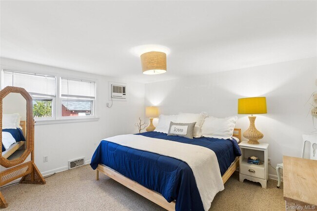 Building Photo - 3 Lincoln St