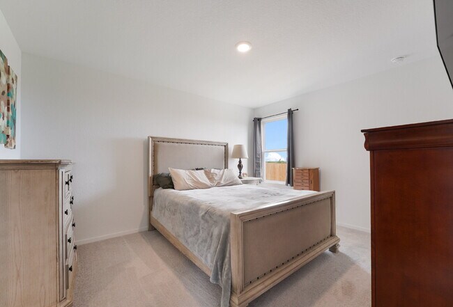 Building Photo - "NO RENT UNTIL SEP 1! Charming 4-Bedroom Oasis with 2 Full Baths in Converse - 1500 Sq Ft of Comf...
