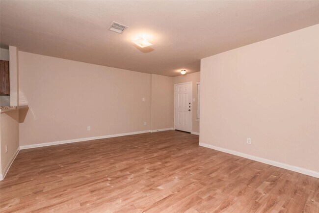 Building Photo - 3827 Cary Creek Dr