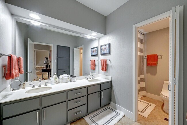 Building Photo - 1707 Spyglass Dr