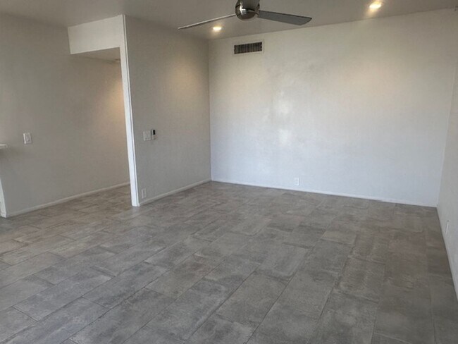 Building Photo - 4225 N 36th St
