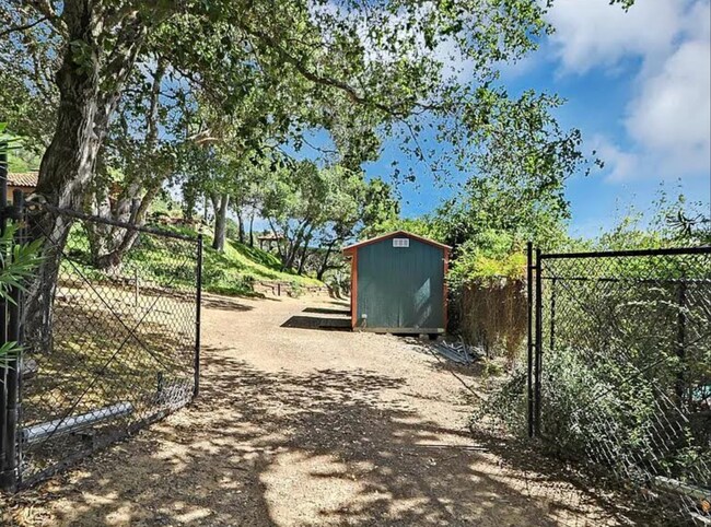 Building Photo - Cottage Retreat Minutes from Downtown Los Gatos & Saratoga