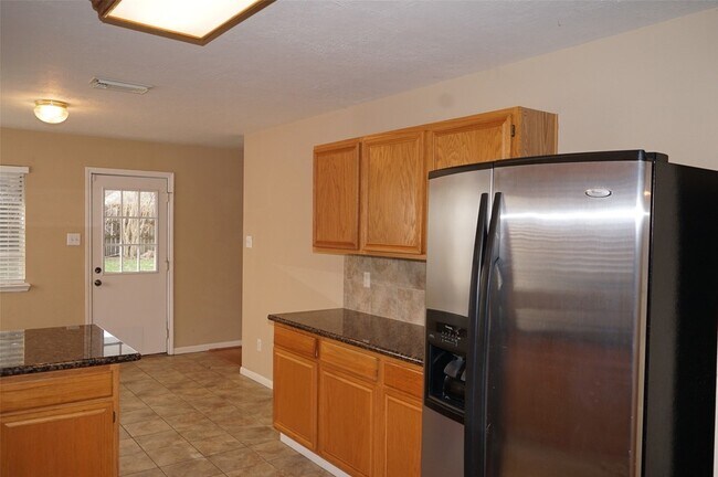 Building Photo - 18807 Timbers Dr