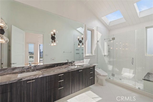 Building Photo - 1200 Manhattan Ave