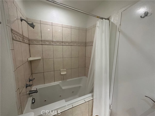 Building Photo - 640 The Village