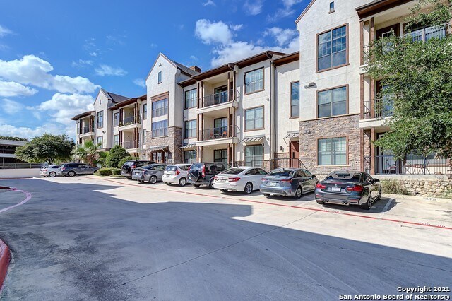 Building Photo - 7342 Oak Manor Dr