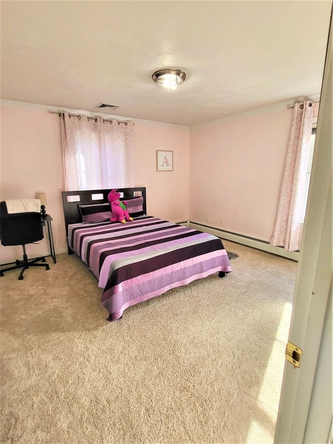 Building Photo - ****Cumberland Single Family – $2,795****