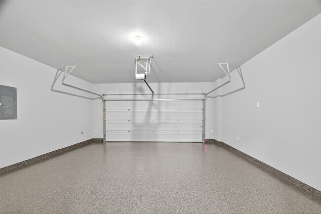 Building Photo - 4121 Fig Grv St