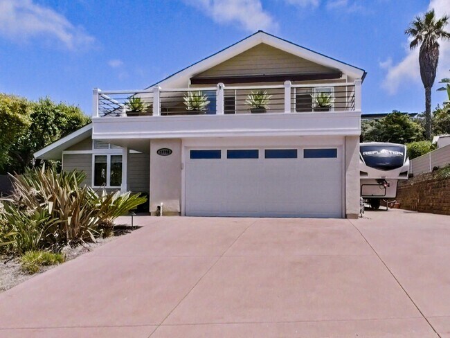 Building Photo - Long / Short term FURNISHED rental - Resort-Style 3 Bedroom Home with Casita
