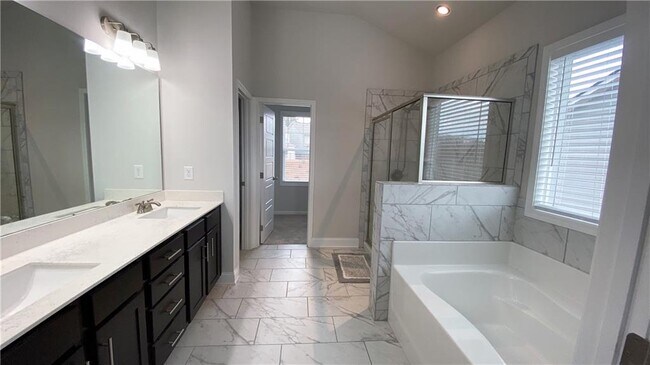 Building Photo - 3687 Brayfield Ter