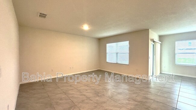 Building Photo - 1578 Dalehurst Lane
