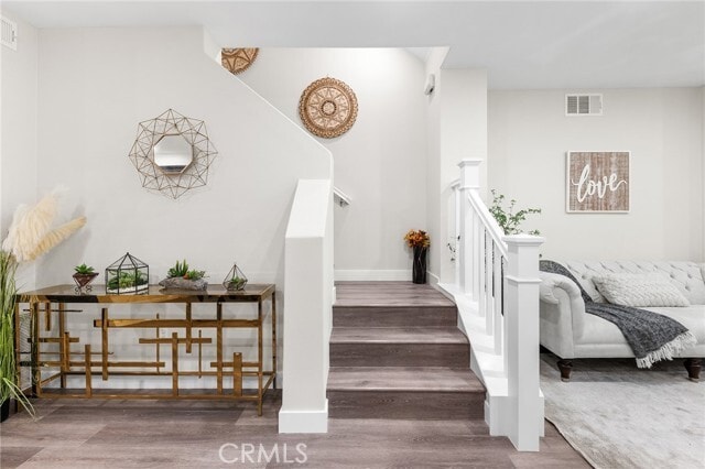 Building Photo - 67 Plateau