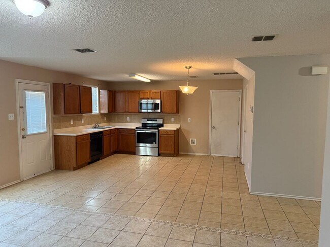 Building Photo - 2011 Cap Rock Ln