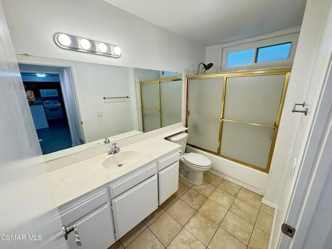 Building Photo - 13042 Riverside Dr