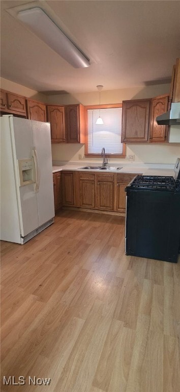 Building Photo - 920 Redfern Ave