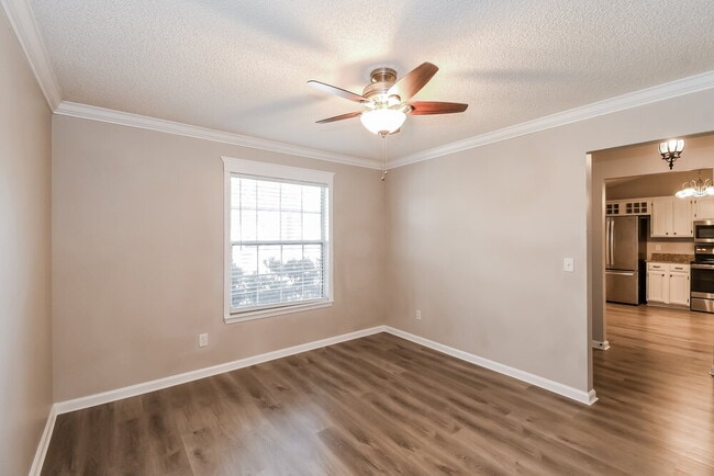 Building Photo - 4560 Arch Creek Dr S