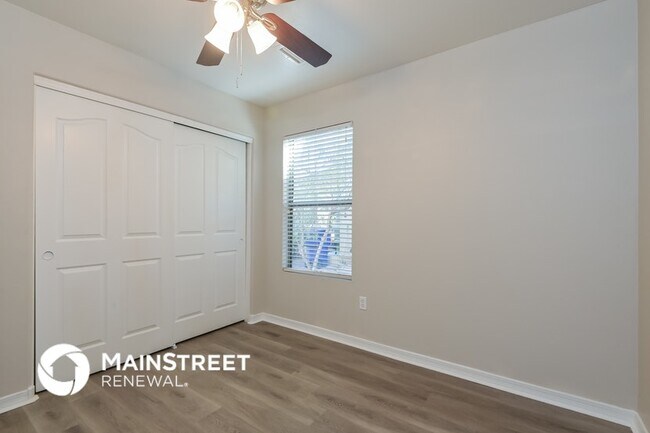 Building Photo - 6936 S Blueeyes Dr