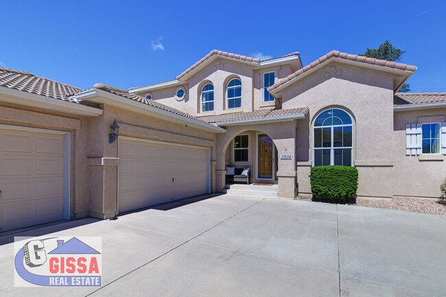 Building Photo - This stunning six-bedroom, three-and-a-hal...